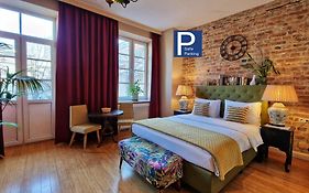 Sleepwell Nowy Swiat - Courtyard Entrance Ordynacka 14St